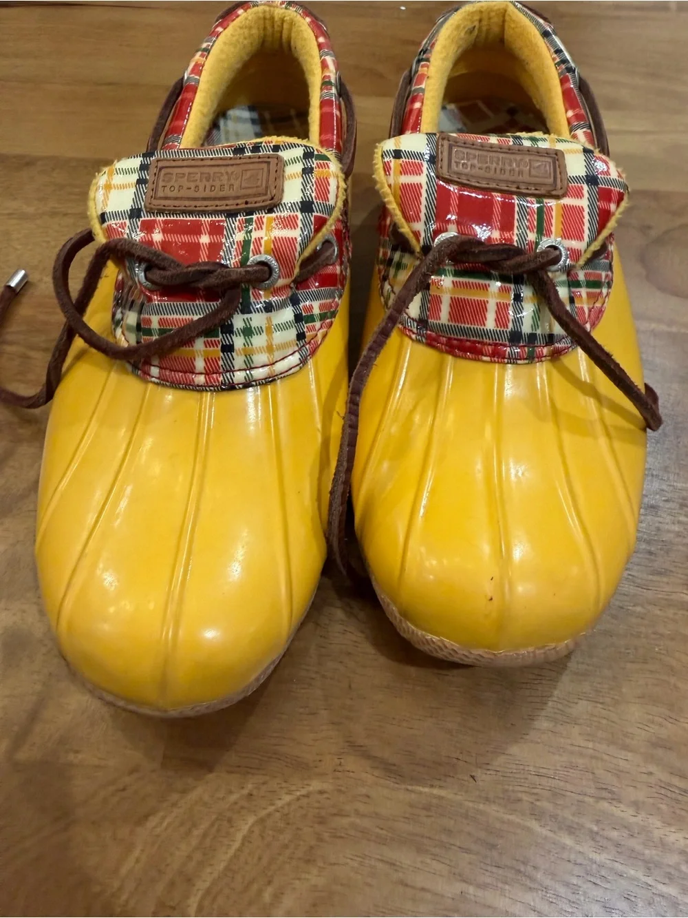 Sperry Yellow and Red Plaid-Trim Duck Boots w/ Leather Laces Women’s Size 8